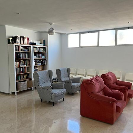 Magnifico Apartamento En La Carihuela, Torremolino 托雷莫利诺斯 外观 照片