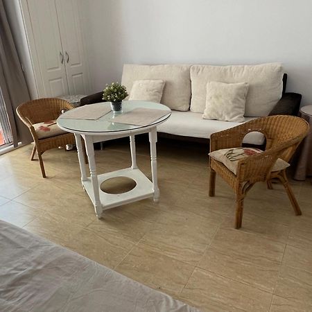 Magnifico Apartamento En La Carihuela, Torremolino 托雷莫利诺斯 外观 照片