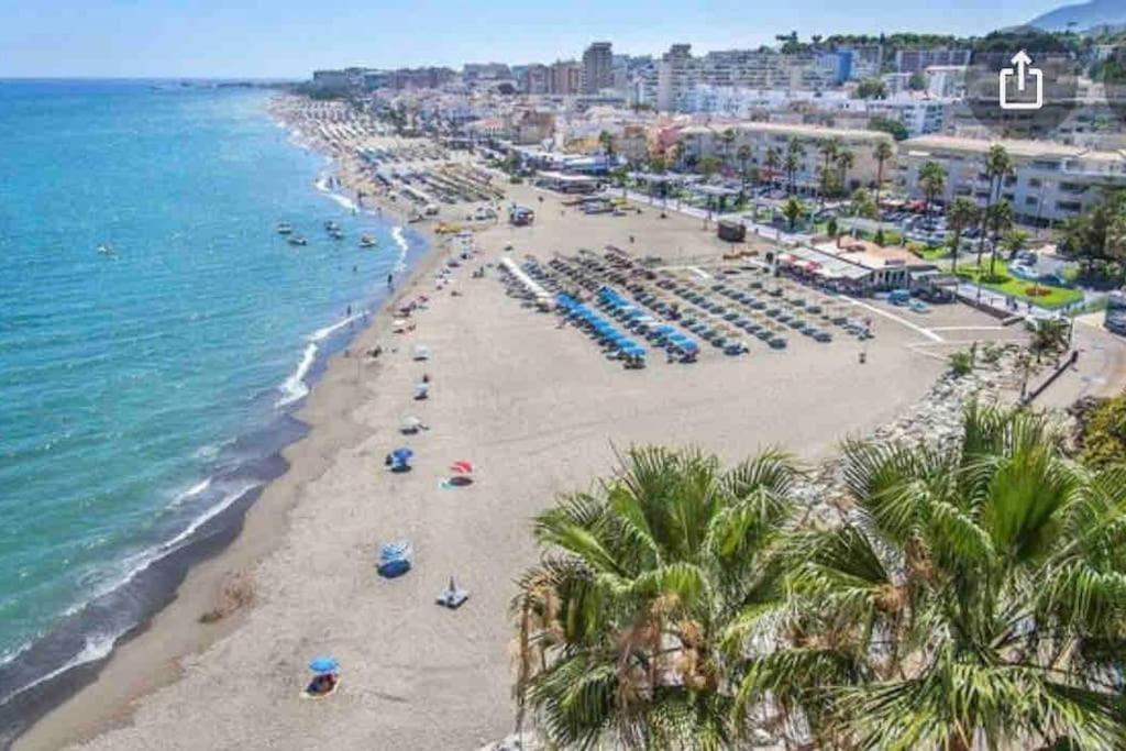 Magnifico Apartamento En La Carihuela, Torremolino 托雷莫利诺斯 外观 照片
