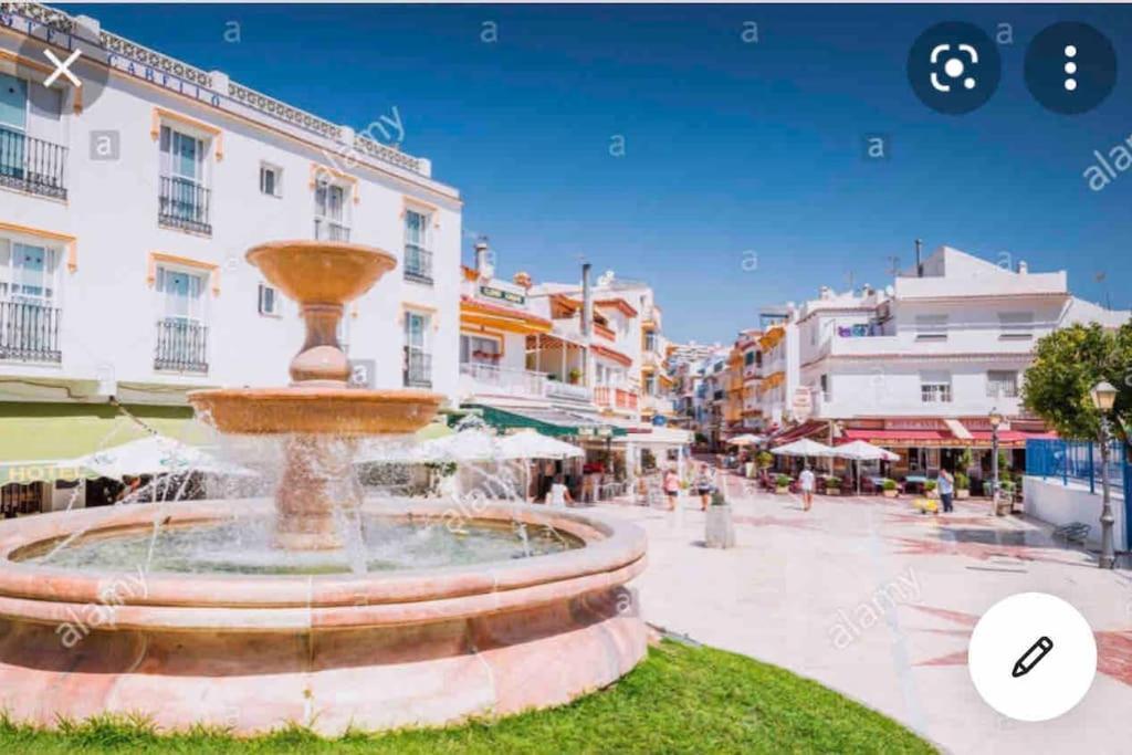 Magnifico Apartamento En La Carihuela, Torremolino 托雷莫利诺斯 外观 照片