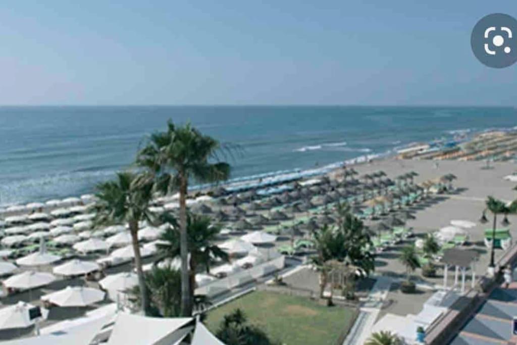 Magnifico Apartamento En La Carihuela, Torremolino 托雷莫利诺斯 外观 照片