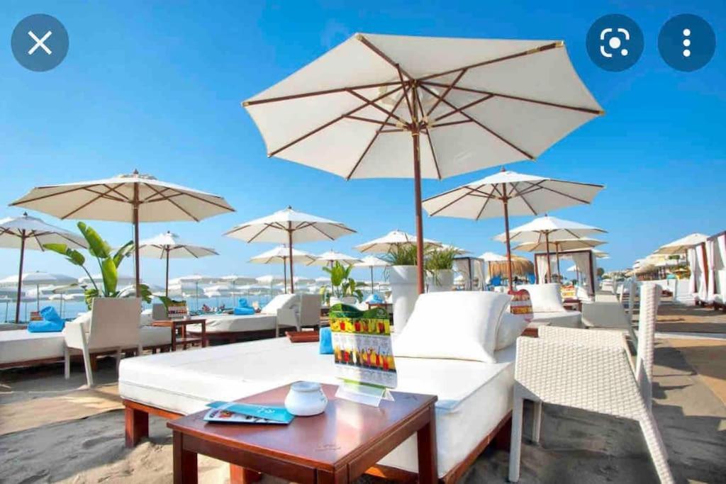 Magnifico Apartamento En La Carihuela, Torremolino 托雷莫利诺斯 外观 照片