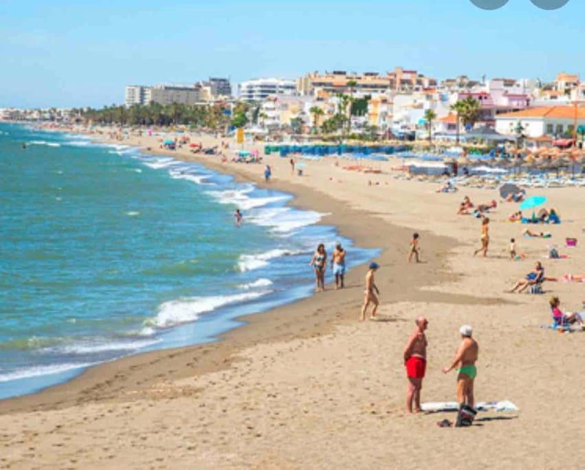 Magnifico Apartamento En La Carihuela, Torremolino 托雷莫利诺斯 外观 照片