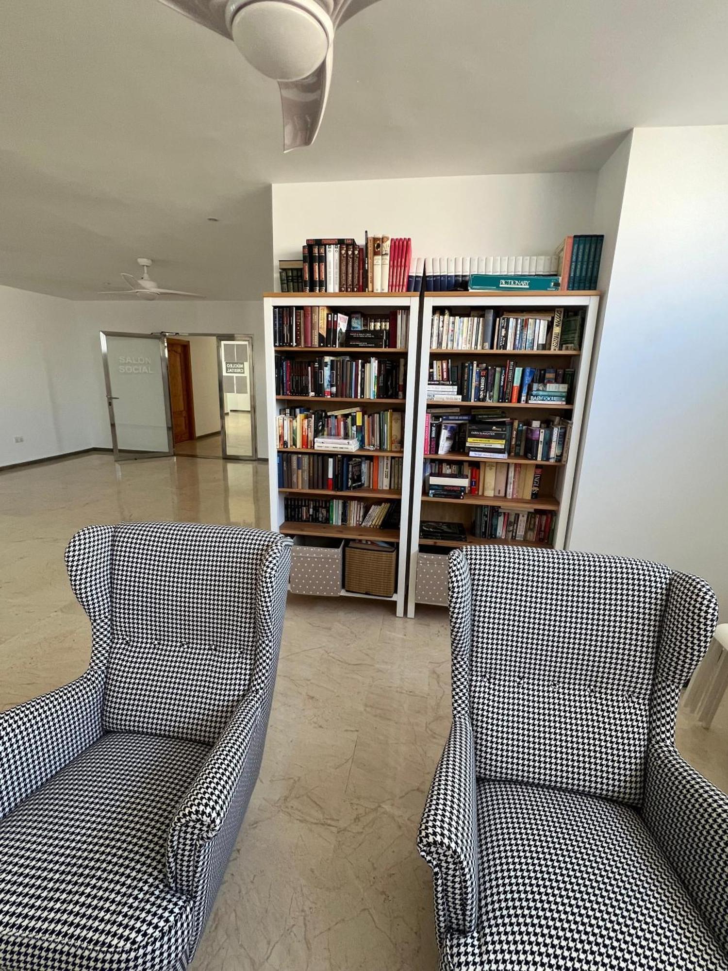 Magnifico Apartamento En La Carihuela, Torremolino 托雷莫利诺斯 外观 照片