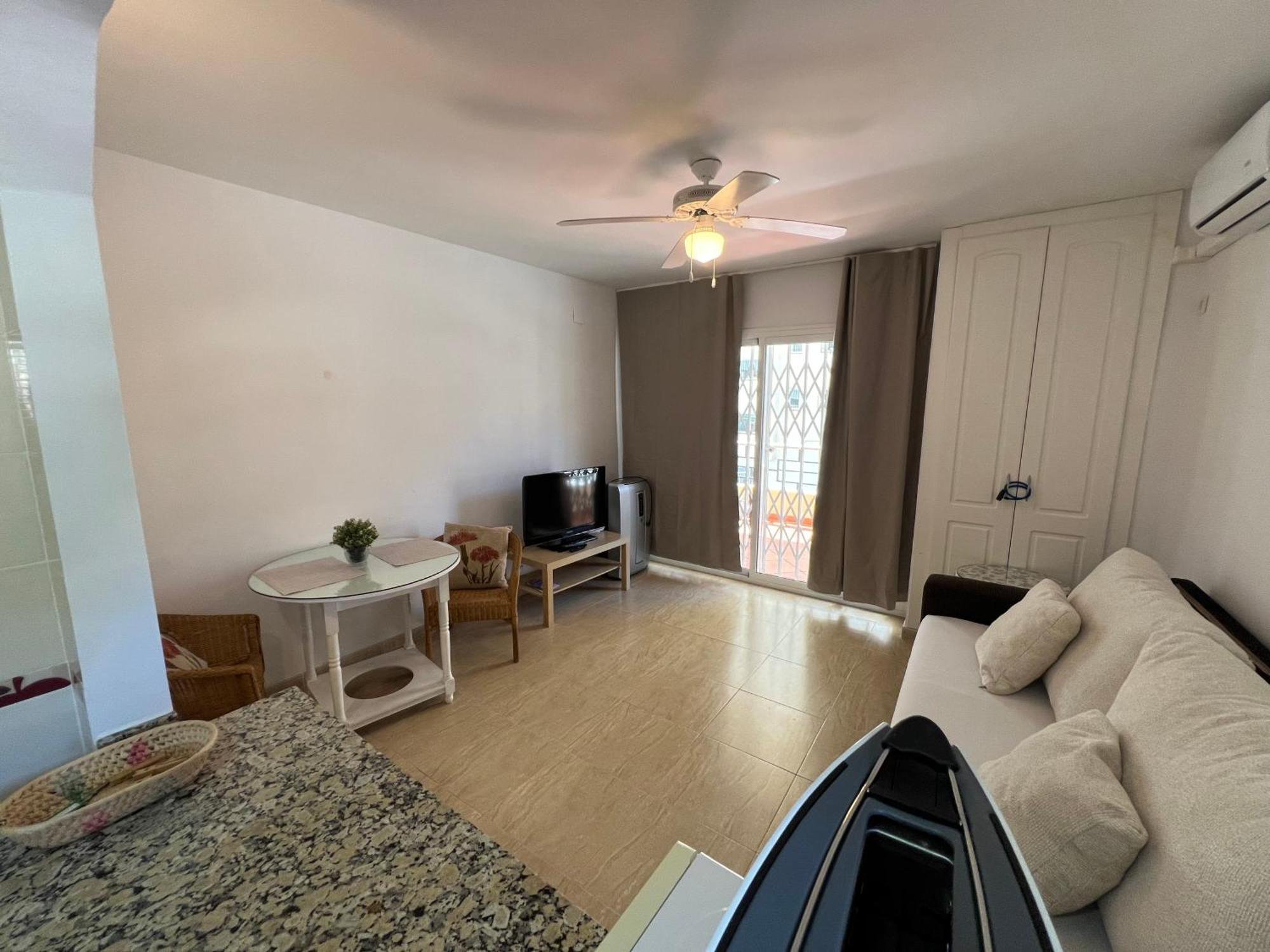 Magnifico Apartamento En La Carihuela, Torremolino 托雷莫利诺斯 外观 照片